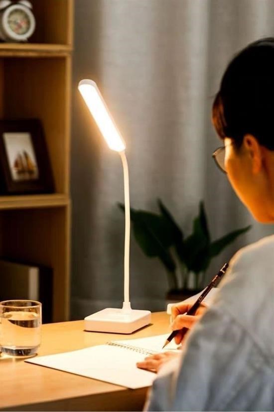 GENEL® İnce Uzun USBli Dokunmatik 3 Kademeli 360 Derece Özel Göz Korumalı led Lityum Masa Lambası