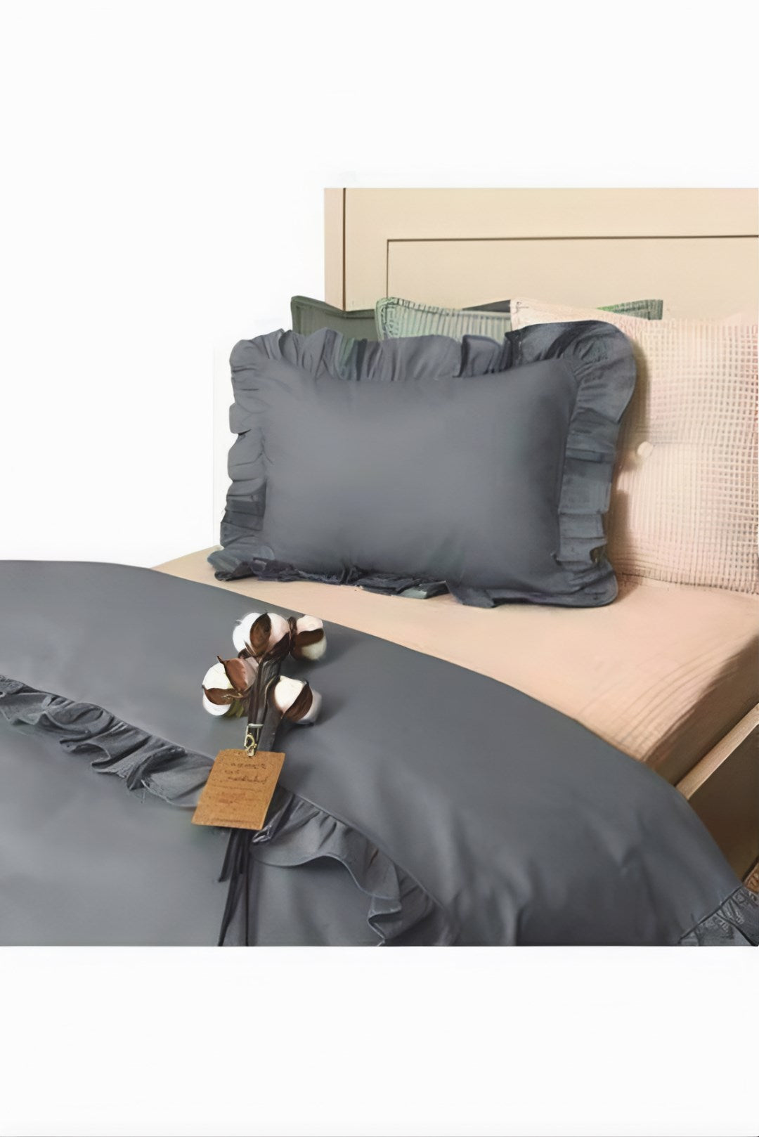 Gri fırfırlı çift kişilik nevresim takımı