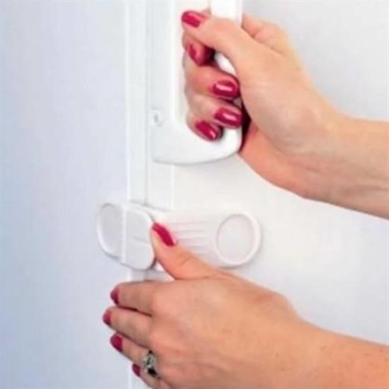 GENEL® Bebek Çocuk Güvenlik Çekmece ve Dolap İçin Kendiliğinde Yapışkanlı Vidasız Köşe Kapak Kilidi