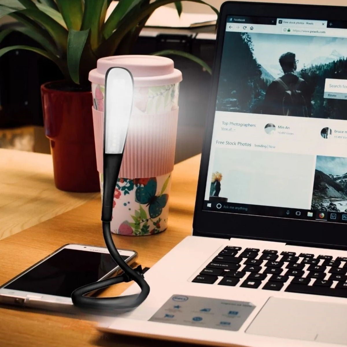 GENEL® USB Girişli 14 Ledli 3 Kademeli Dokunmatik Masa/Kitap Okuma Lambası Ledi Siyah