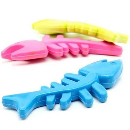 BUFFER® Balık Kemiği İskelet Şekilli Renkli Plastik Kedi Oyuncağı - UcuzaGeliyor