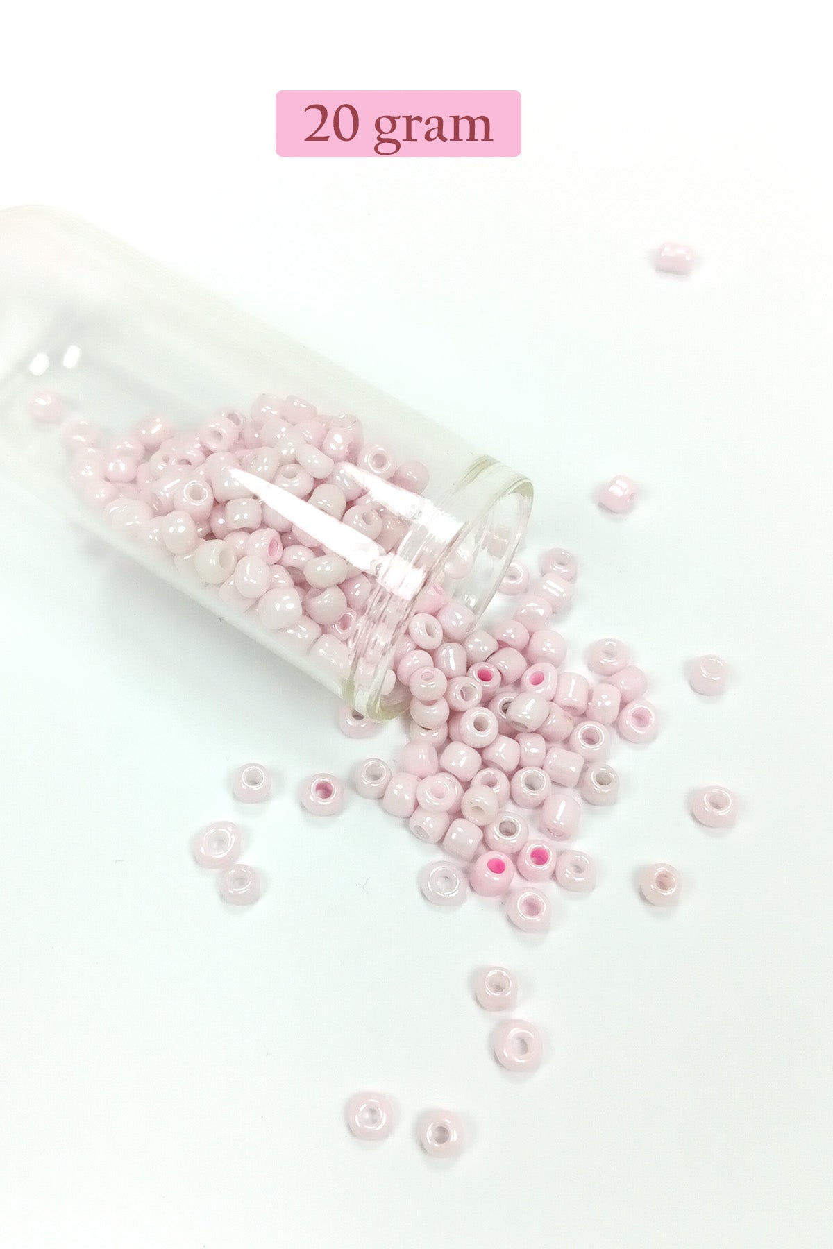 Dökme Cam Kum Boncuk Büyük Boy (6/0) 4 mm - 20 Gram - Toz Pembe - BNC077