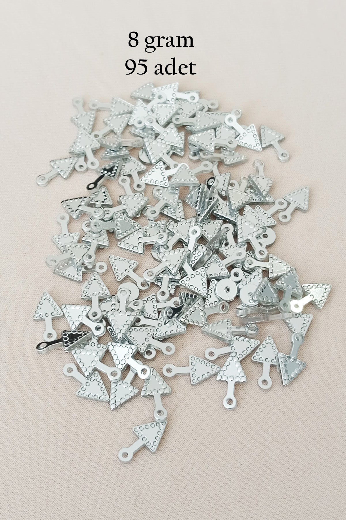 Oya Abiye Bileklik Kolye Pleksi Metalik Plastik Pul Gümüş Renk 8 gram 95 adet - BNC505