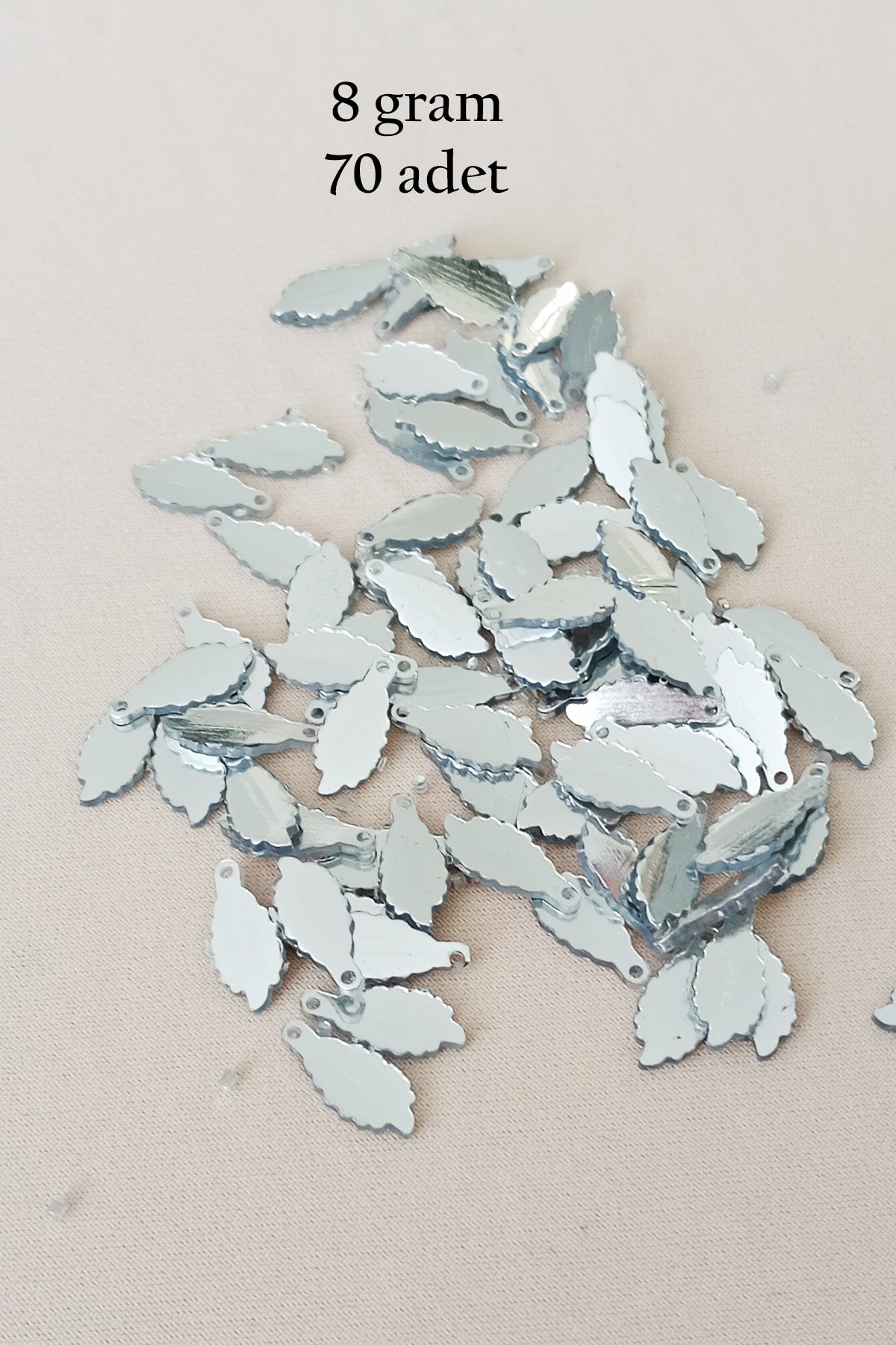 Oya Abiye Bileklik Kolye Pleksi Metalik Plastik Pul Gümüş Renk 8 gram 70 adet - BNC512