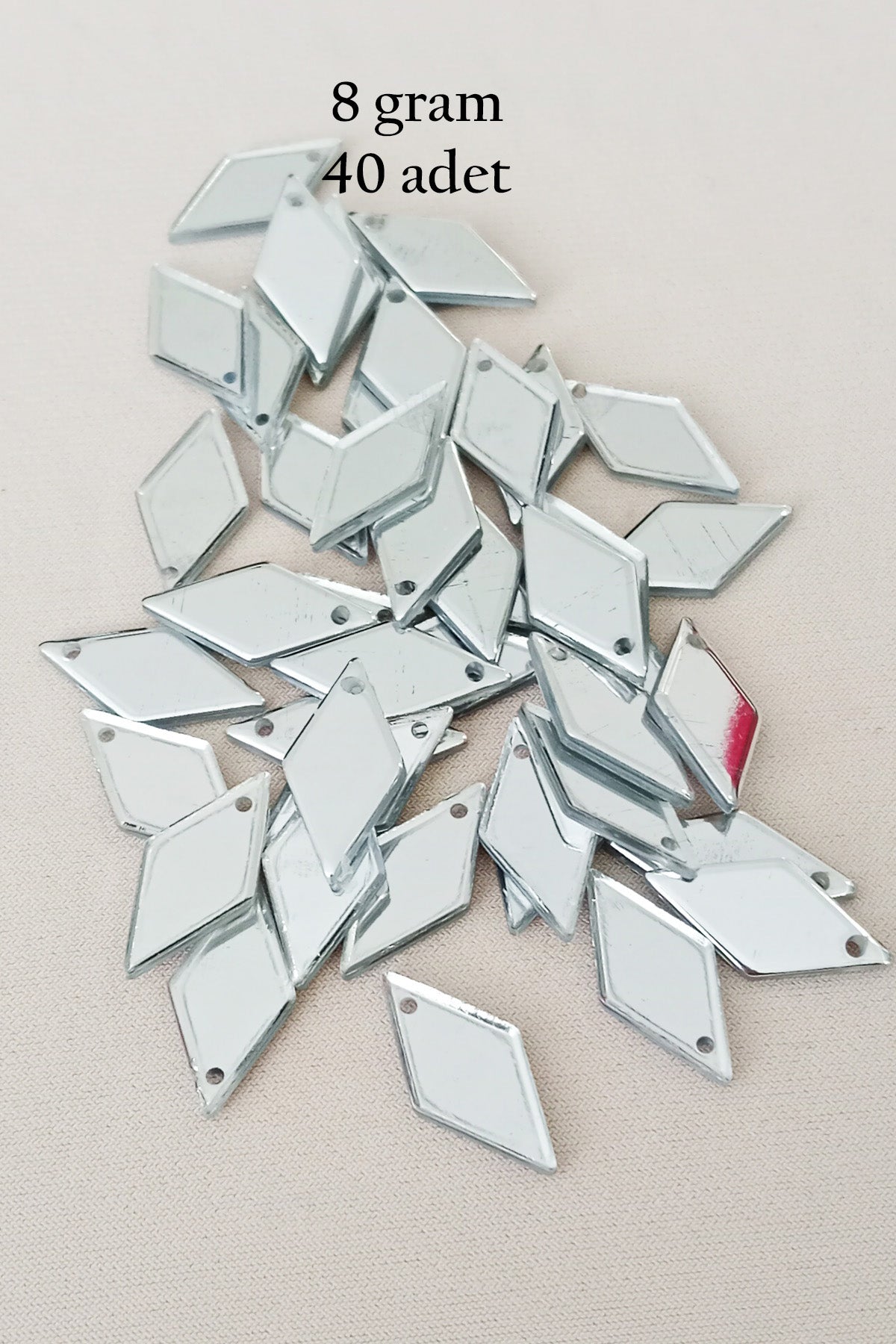 Oya Abiye Bileklik Kolye Pleksi Metalik Plastik Pul Gümüş Renk 8 gram 40 adet - BNC517