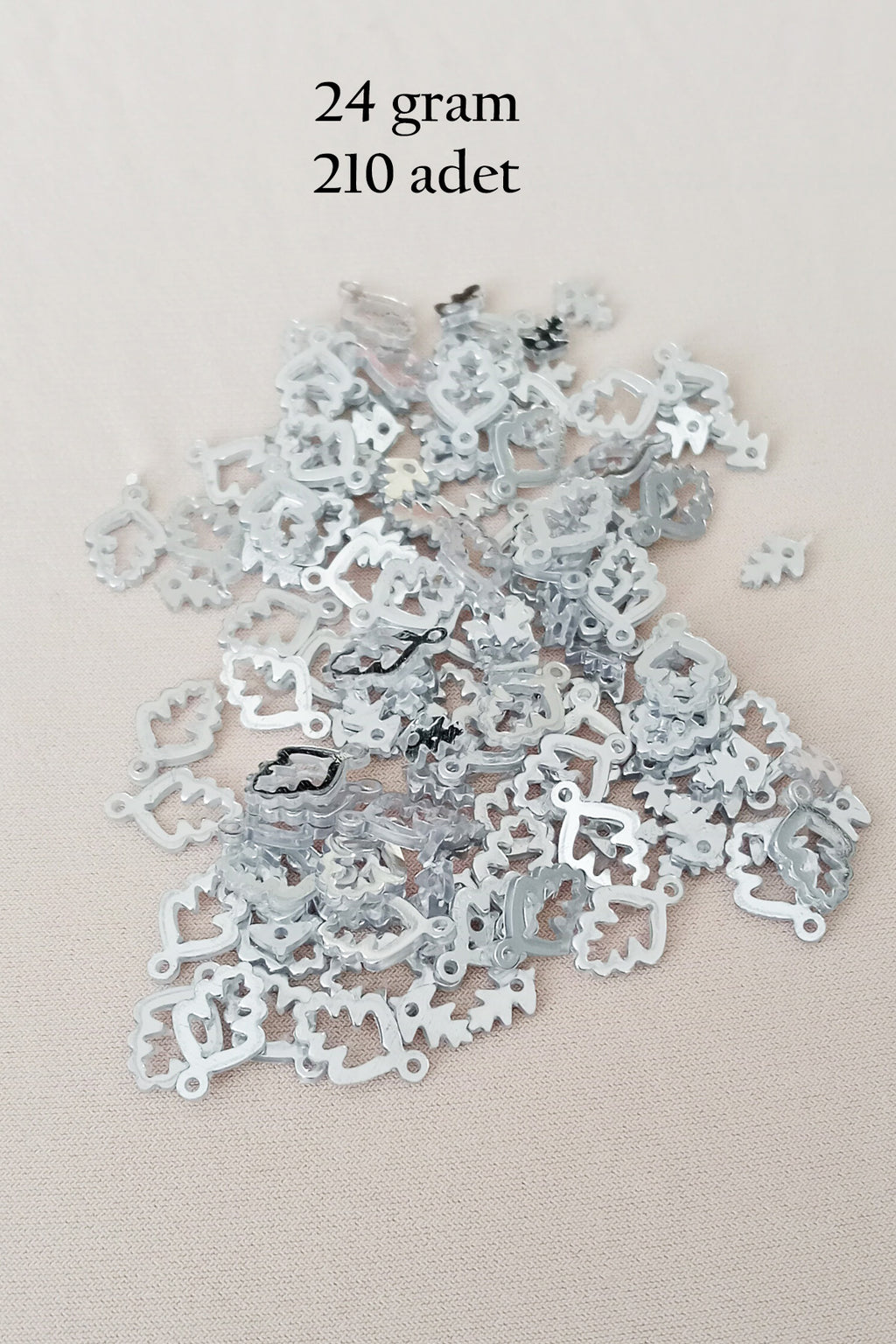 Oya Abiye Bileklik Kolye Pleksi Metalik Plastik Pul Gümüş Renk 24 gram 210 adet - BNC573