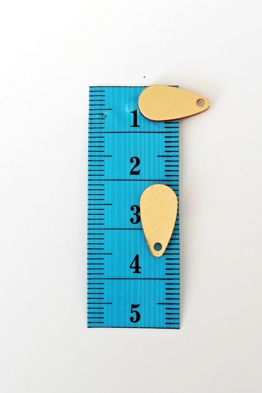 Oya Abiye Bileklik Kolye Pleksi Metalik Plastik Pul Altın Renk 8 gram 50 adet - BNC484