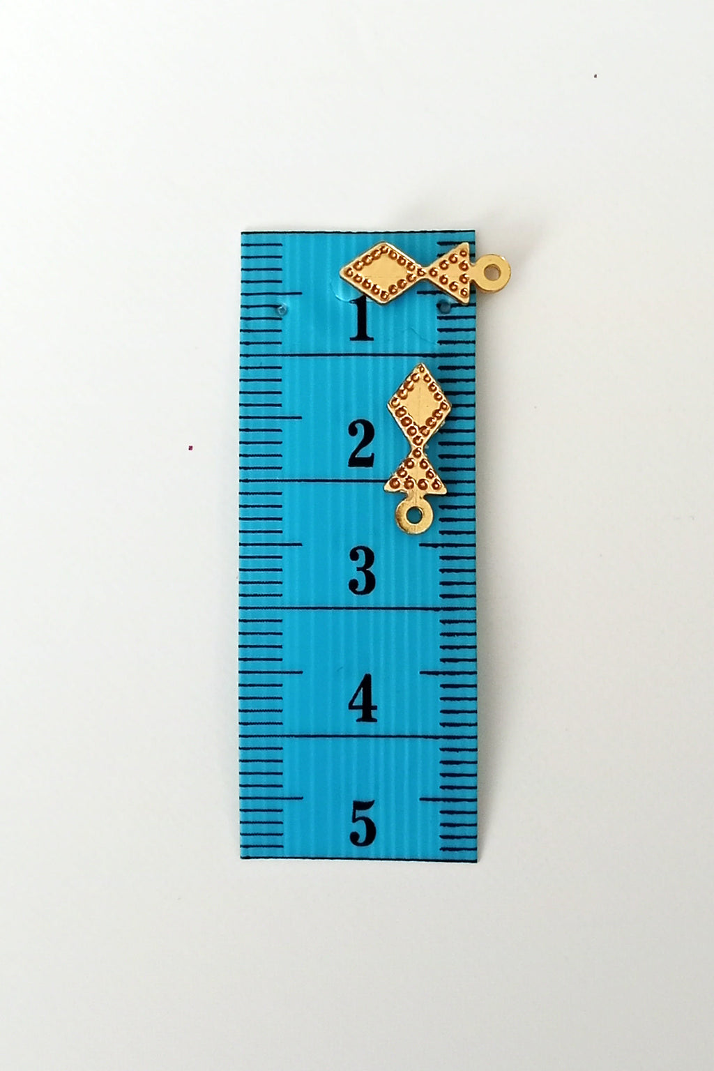 Oya Abiye Bileklik Kolye Pleksi Metalik Plastik Pul Altın Renk 24 gram 300 adet - BNC536