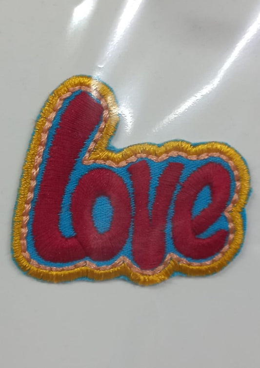 Aplike Ütü İle Yapışan Love Arma 4x2 cm - UcuzaGeliyor
