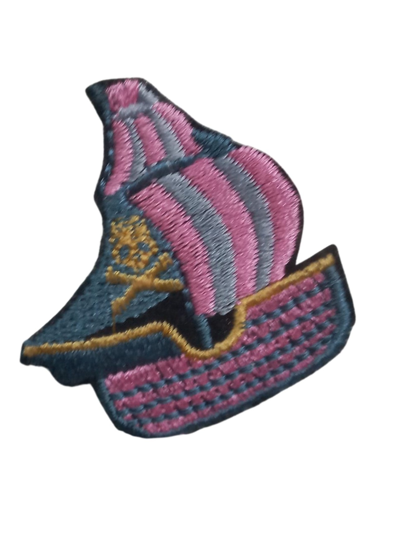 Aplike Ütü İle Yapışan Yelkenli Pembe Arma 4x3 cm