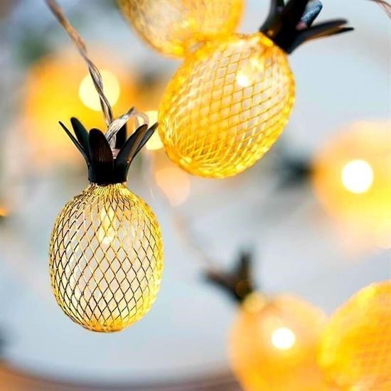 BUFFER® Dekoratif Pilli Pineapple Ananas Pilli Şerit Led Işık (1 Metre) - UcuzaGeliyor