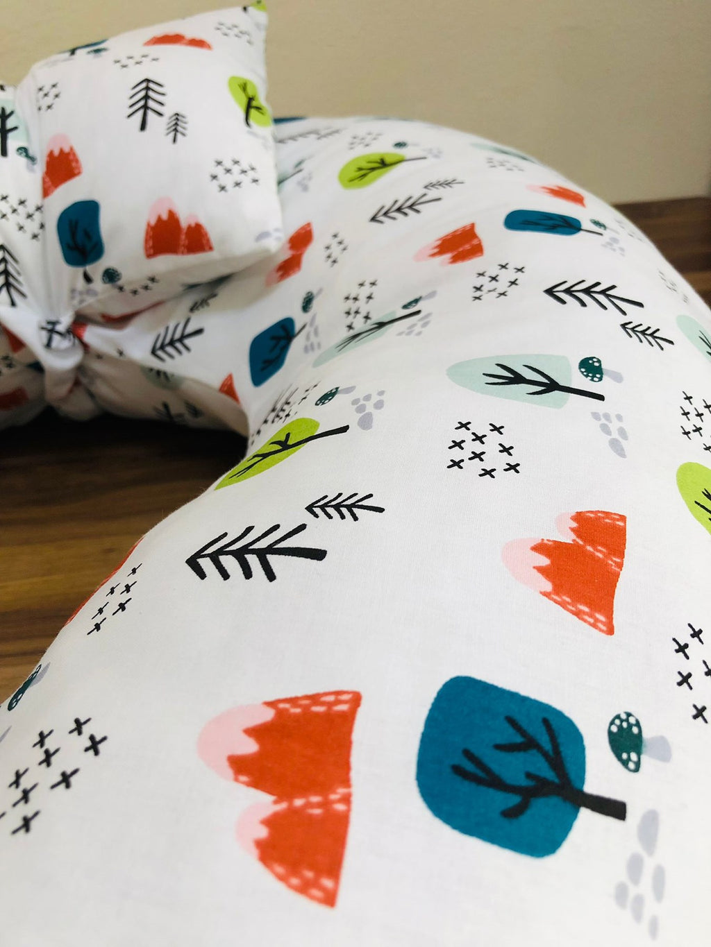 Bebek emzirme yastığı, minderi