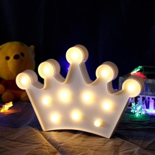 BUFFER® 3D Dekoratif Pilli Kraliçe Tacı Model Led Masa ve Gece Lambası - UcuzaGeliyor