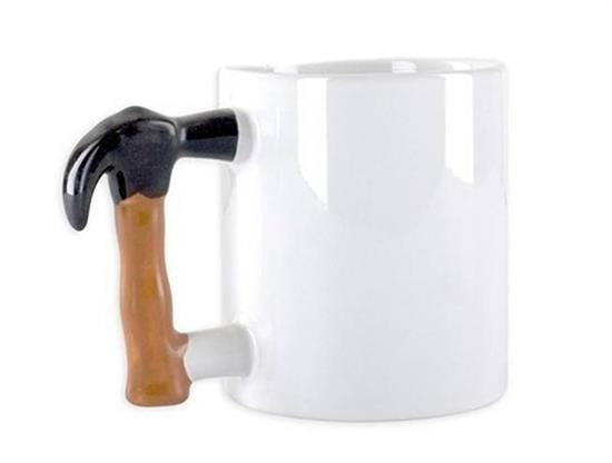 GENEL® İlginç Hediyelik Çekiç Kulplu Tasarımlı Seramik Kupa Bardağı