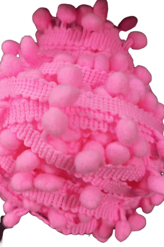 Sıralı Ponpon 1 Metre Pembe - UcuzaGeliyor