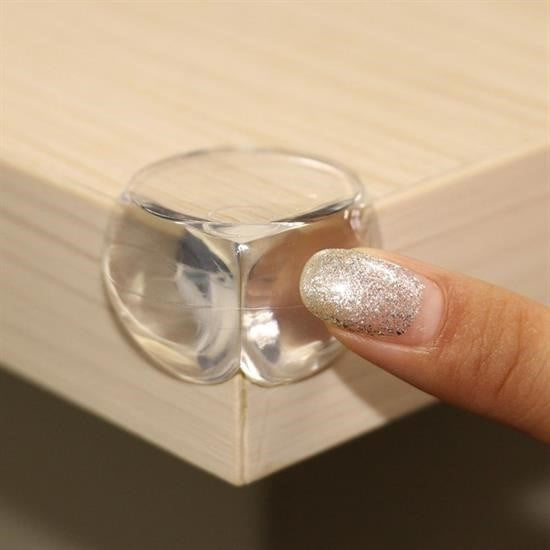 GENEL® Bebek Çocuk Yumuşak ve Esnek Dairesel Şeffaf Yapışkanlı Güvenlik Köşe Koruyucu (4 Adet)