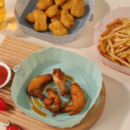 GENEL® Renkli Isıya Dayanıklı Yıkanılabilir Silikon Fırın  Airfryer Kare Model Pişirme Matı 20 cm